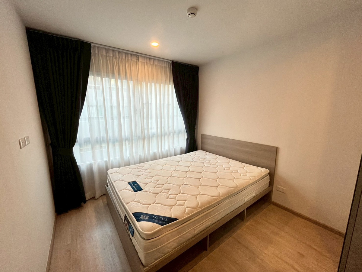 For RentCondoKasetsart, Ratchayothin : For rent Elio Del Moss 1Bed Plus (2BED) Pool View near BTS Sena-Nikhom shuttle bus service**LINE ID : @751paggb / TEL: 0863649888