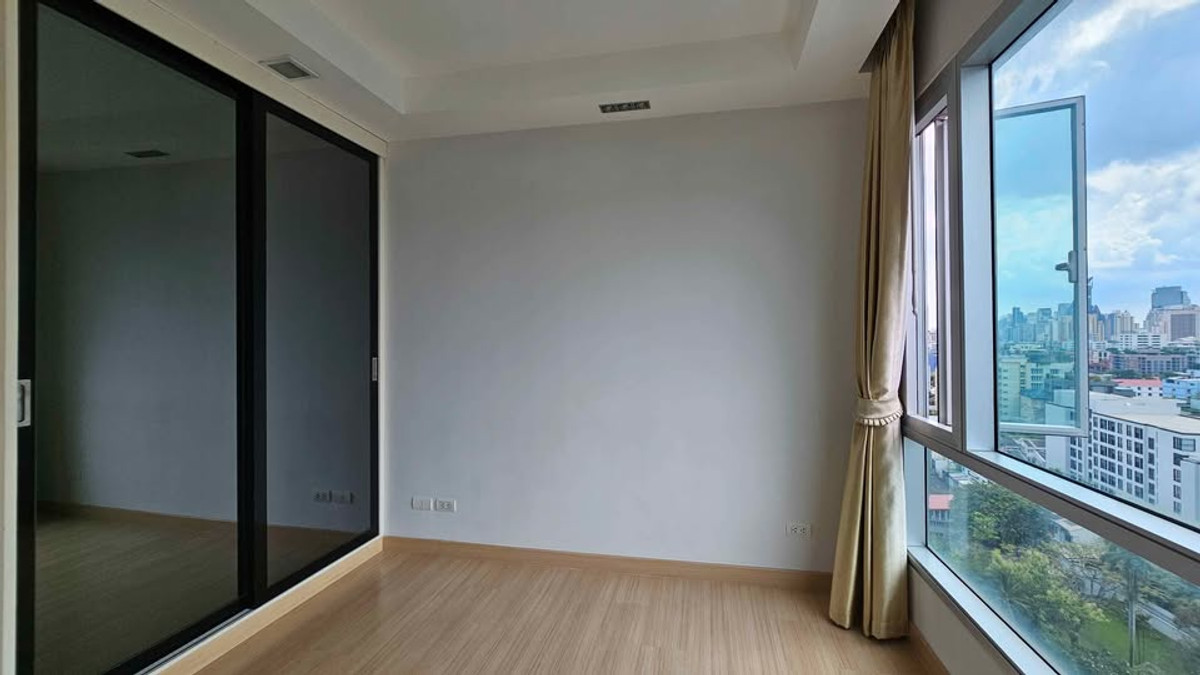 For SaleCondoRama9, Petchburi, RCA : Condo for sale Thru Thonglor price 2,690,000 baht [NCs251107]