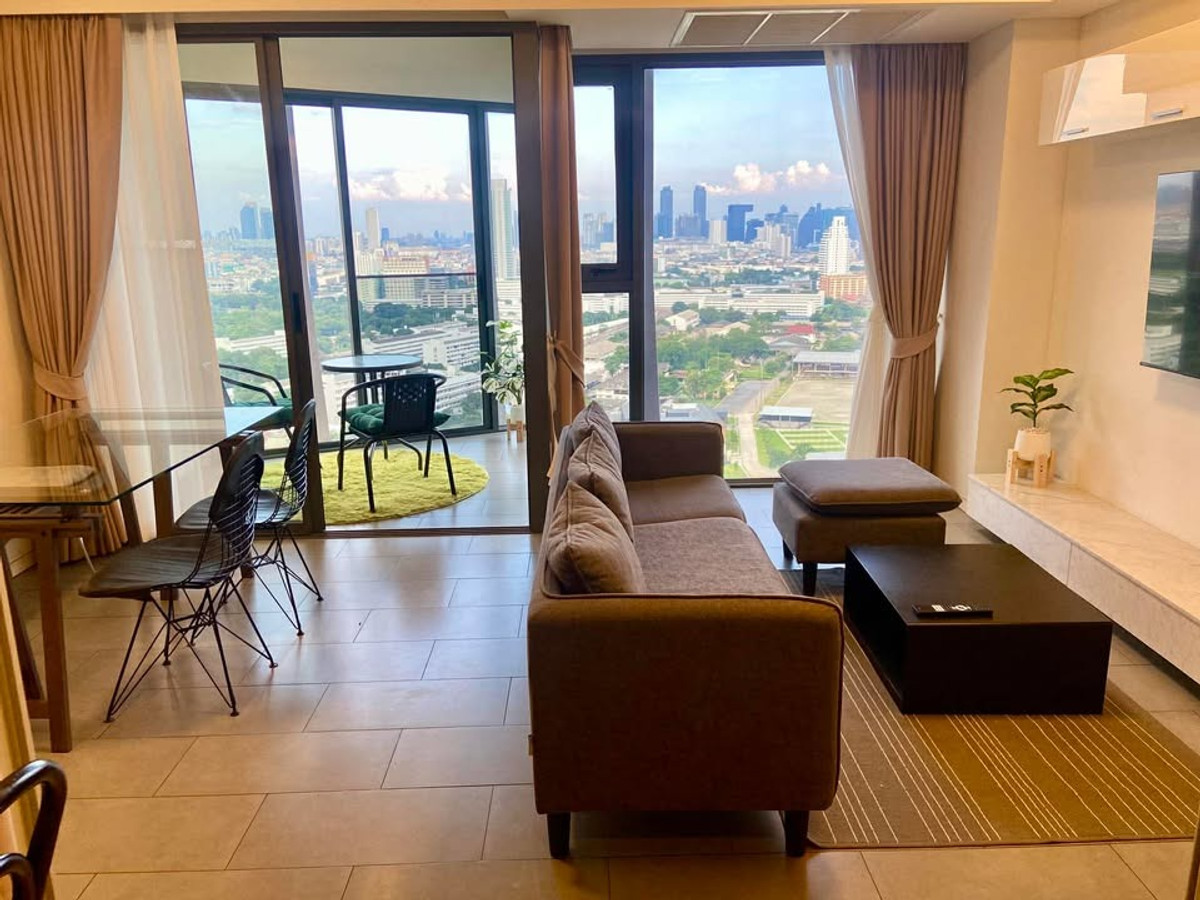 ขายคอนโดอารีย์ อนุสาวรีย์ : 🏙️ ให้เช่า   Siamese Ratchakru  ใกล้ BTS อารีย์ และ สนามเป้า