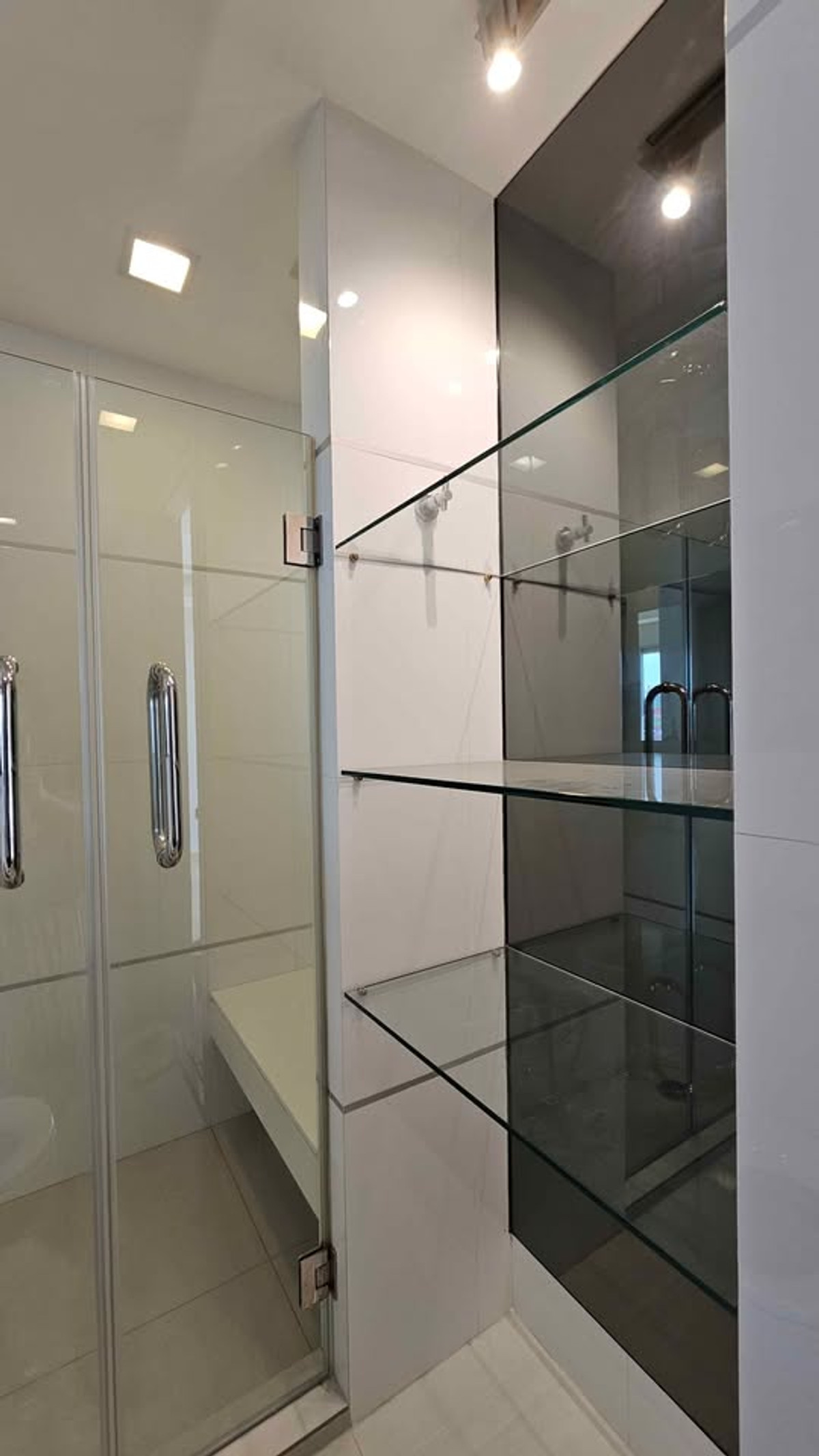 For SaleCondoRama9, Petchburi, RCA : Condo for sale Thru Thonglor price 2,690,000 baht [NCs251107]