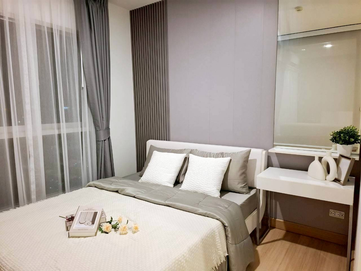 For SaleCondoBangna, Bearing, Lasalle : sell !! Condo The Parkland Srinakarin Lakeside (The Parkland Srinakarin Lakeside) fully decorated room. Ready to move in