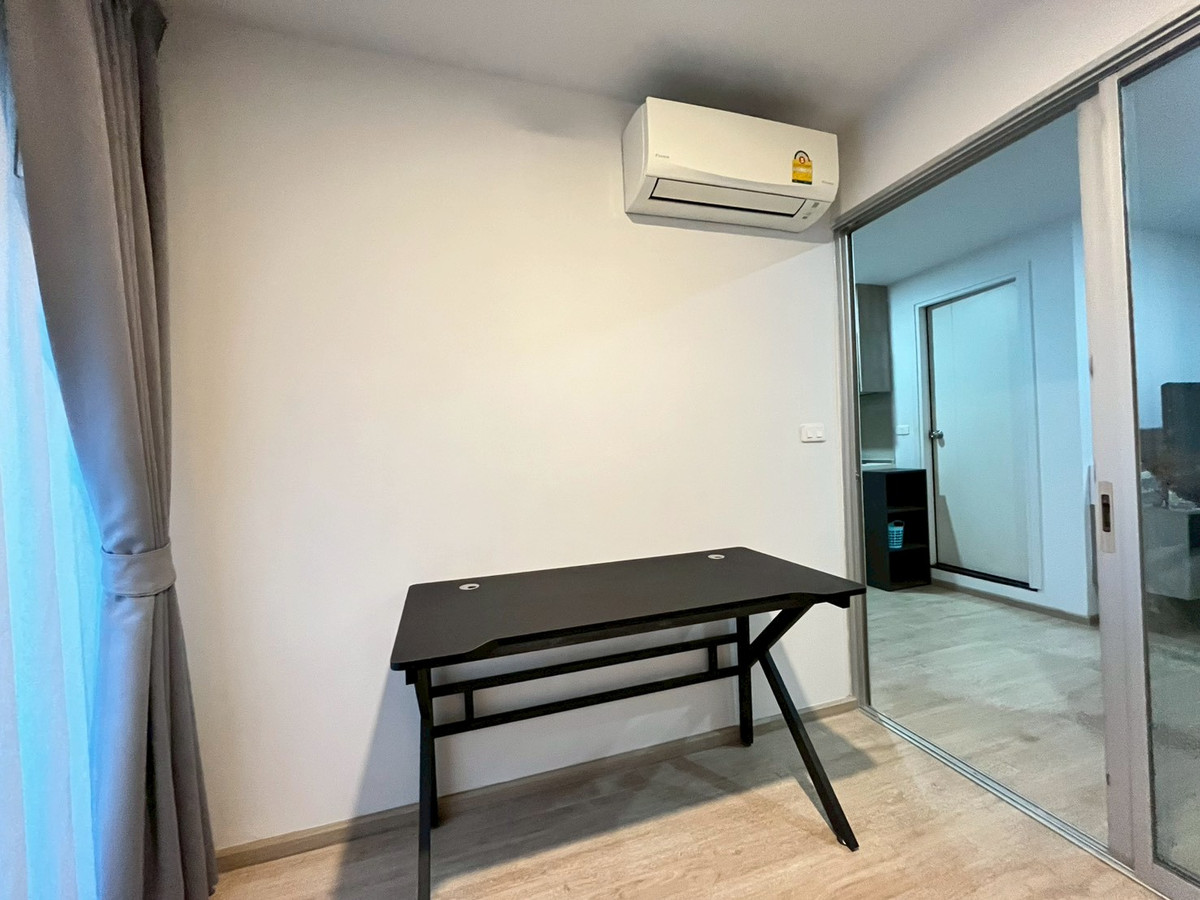 For RentCondoKasetsart, Ratchayothin : For rent Elio Del Moss 1Bed Plus (2BED) Pool View near BTS Sena-Nikhom shuttle bus service**LINE ID : @751paggb / TEL: 0863649888