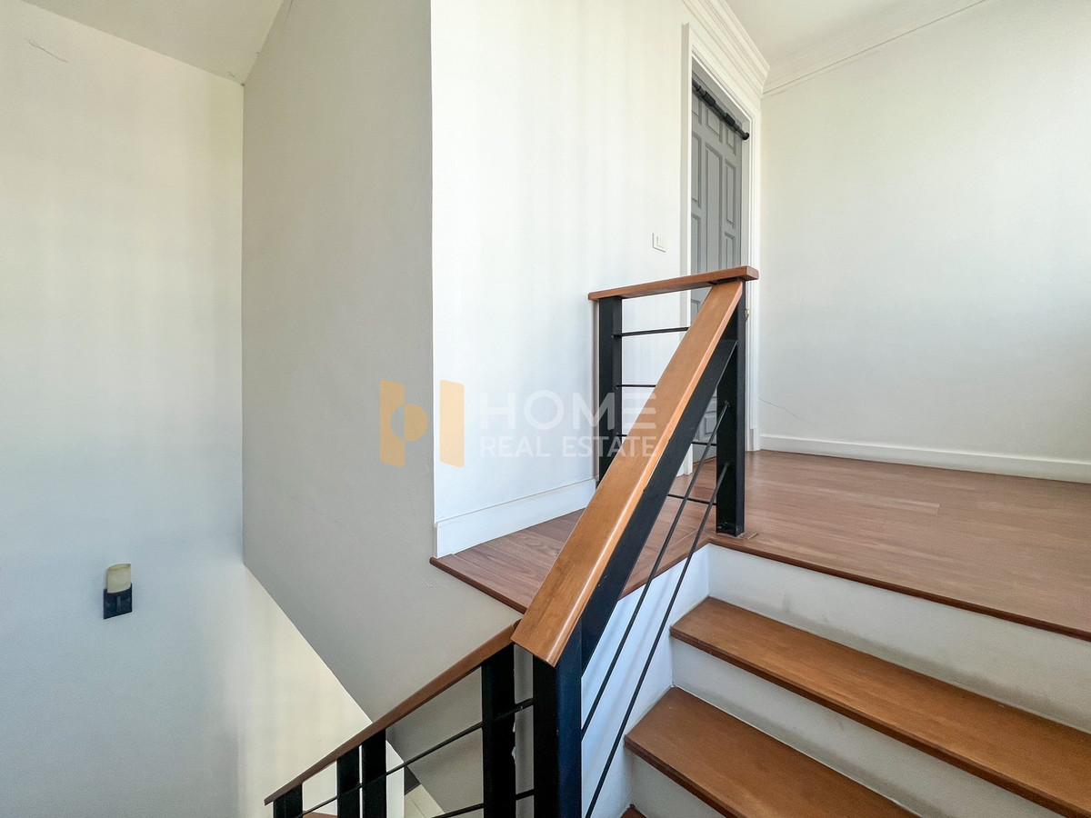 For SaleHome OfficeLadkrabang, Suwannaphum Airport : Mind Hof Romklao-Suvarnabhumi / 3 Floor (FOR SALE) BZD020