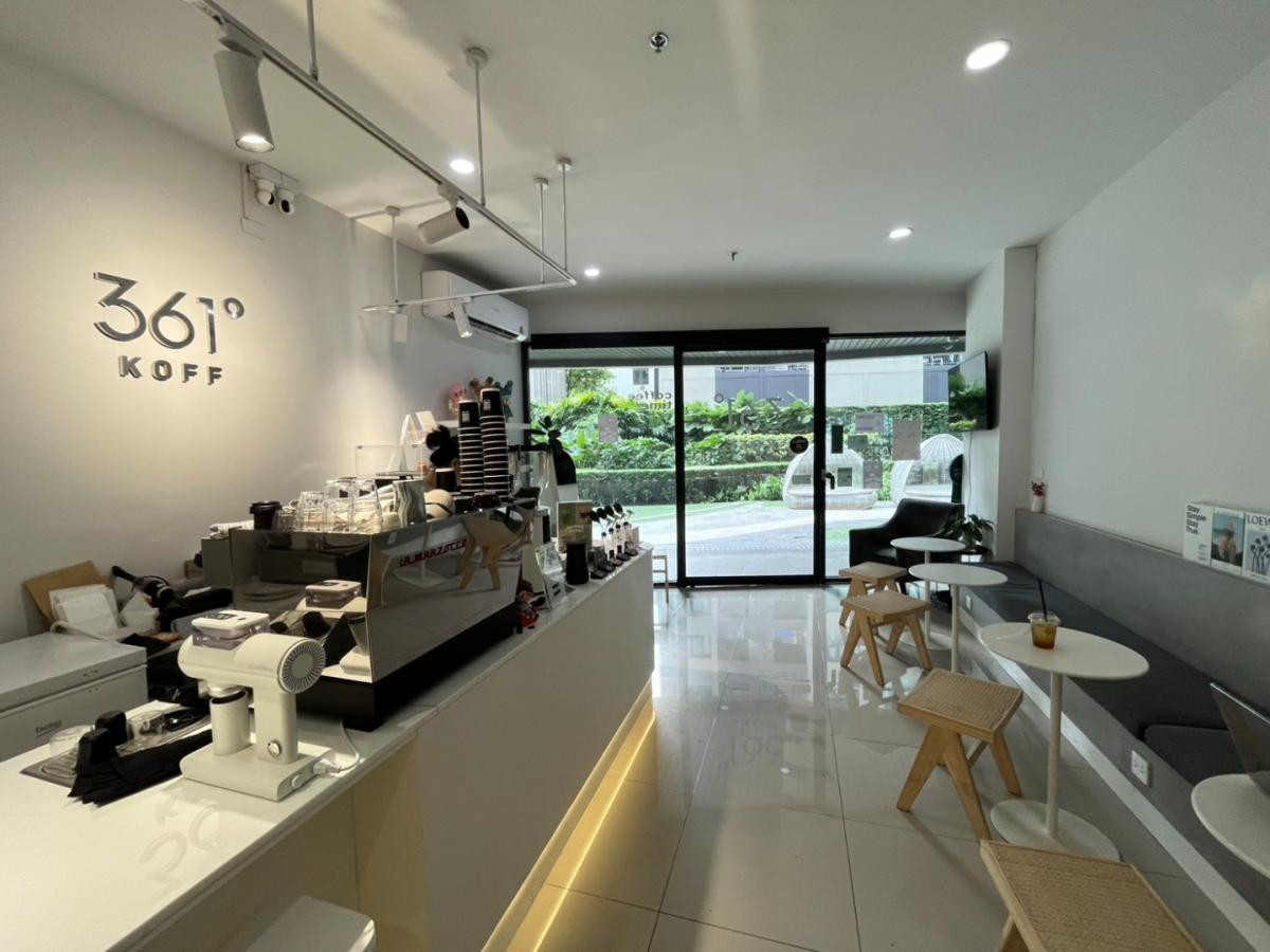 For SaleCondoOnnut, Udomsuk : Elio Del Nest 📞 092-690-5445 Rare Item! Commercial shop under the condo in a prime location near BTS Udomsuk For sale with tenant | Yield 6.28%*