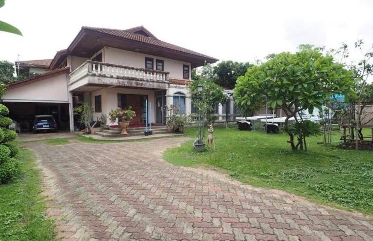 For SaleHouseChaengwatana, Muangthong : 🏡 FOR SALE – Single house 200 sq m., corner house | Kaset Niwet Village 1, Soi Chaengwattana 14