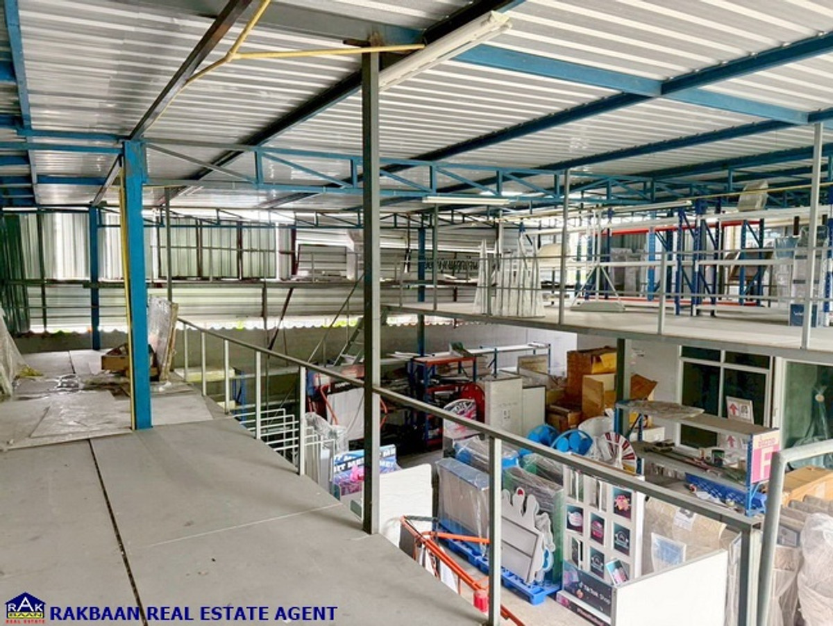 For SaleHome OfficeNonthaburi, Bang Yai, Bangbuathong : Home office for sale with warehouse Well decorated, ready to use immediately, 137 sq m, location Soi Chulin Chuan 4, Bang Bua Thong, Nonthaburi.