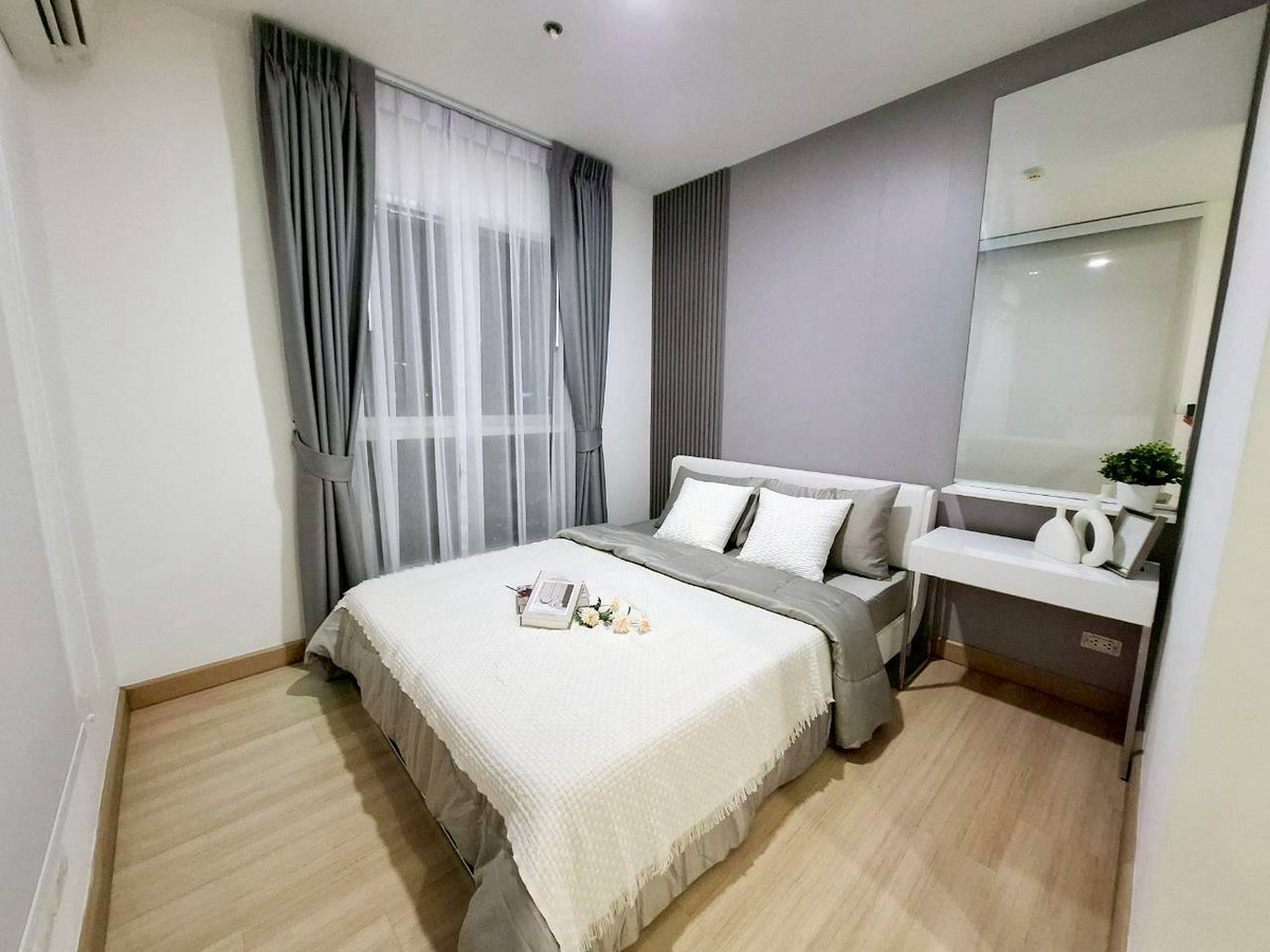For SaleCondoBangna, Bearing, Lasalle : sell !! Condo The Parkland Srinakarin Lakeside (The Parkland Srinakarin Lakeside) fully decorated room. Ready to move in