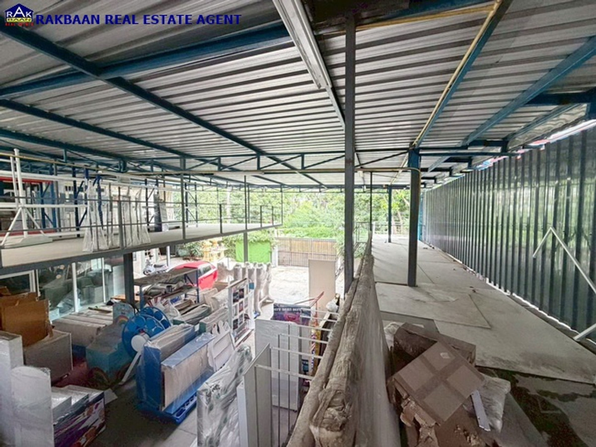 For SaleHome OfficeNonthaburi, Bang Yai, Bangbuathong : Home office for sale with warehouse Well decorated, ready to use immediately, 137 sq m, location Soi Chulin Chuan 4, Bang Bua Thong, Nonthaburi.