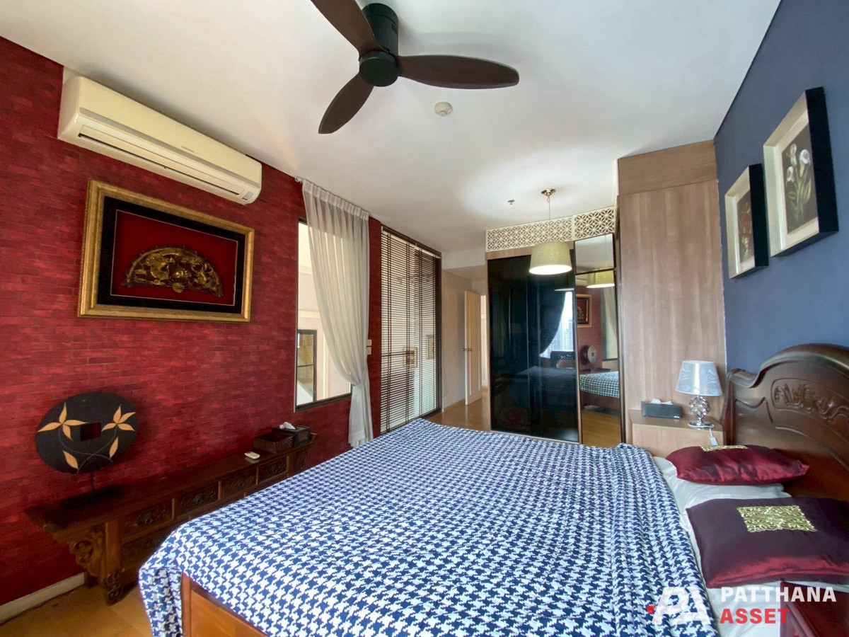 ให้เช่าคอนโดพระราม 9 เพชรบุรีตัดใหม่ RCA : ให่เช่า วิลล่า อโศก 2 ห้องนอน 2 ชั้น สวยอลัง  ใกล้รถไฟฟ้า MRT