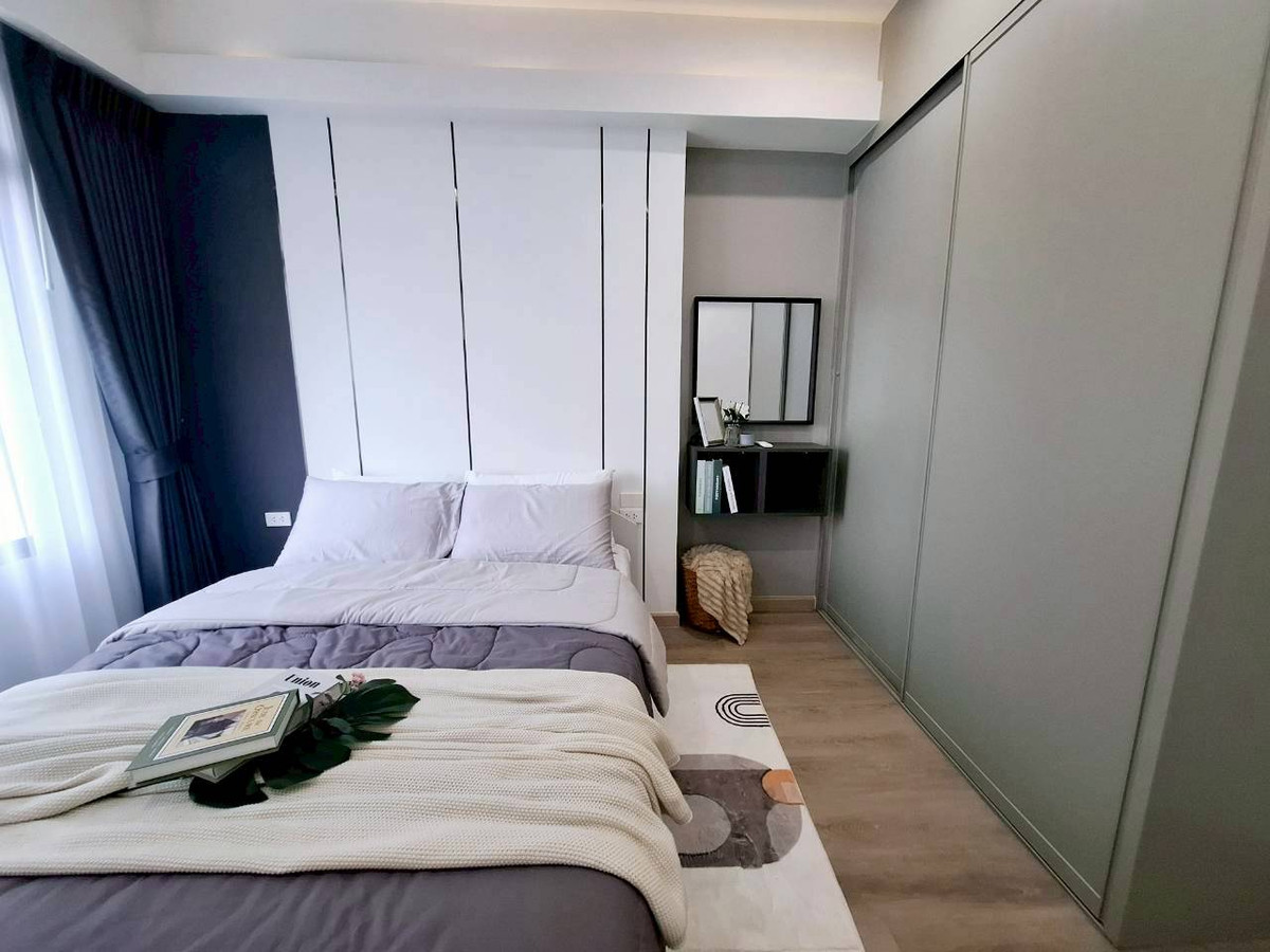 For SaleCondoPattanakan, Srinakarin : sell !! St. Charm Condominium, spacious room, beautifully decorated, ready to move in. Near the skytrain station