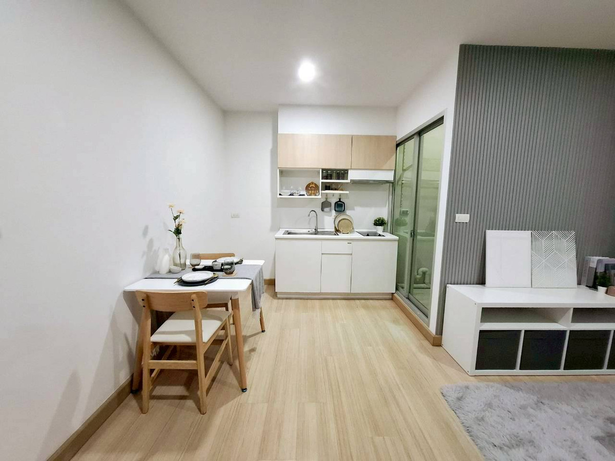 For SaleCondoBangna, Bearing, Lasalle : sell !! Condo The Parkland Srinakarin Lakeside (The Parkland Srinakarin Lakeside) fully decorated room. Ready to move in