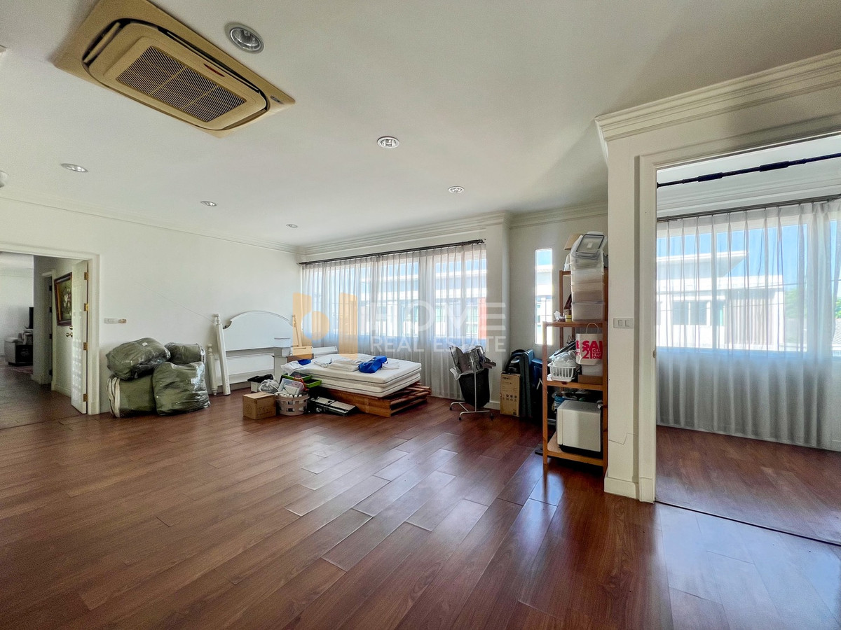 For SaleHome OfficeLadkrabang, Suwannaphum Airport : Mind Hof Romklao-Suvarnabhumi / 3 Floor (FOR SALE) BZD020