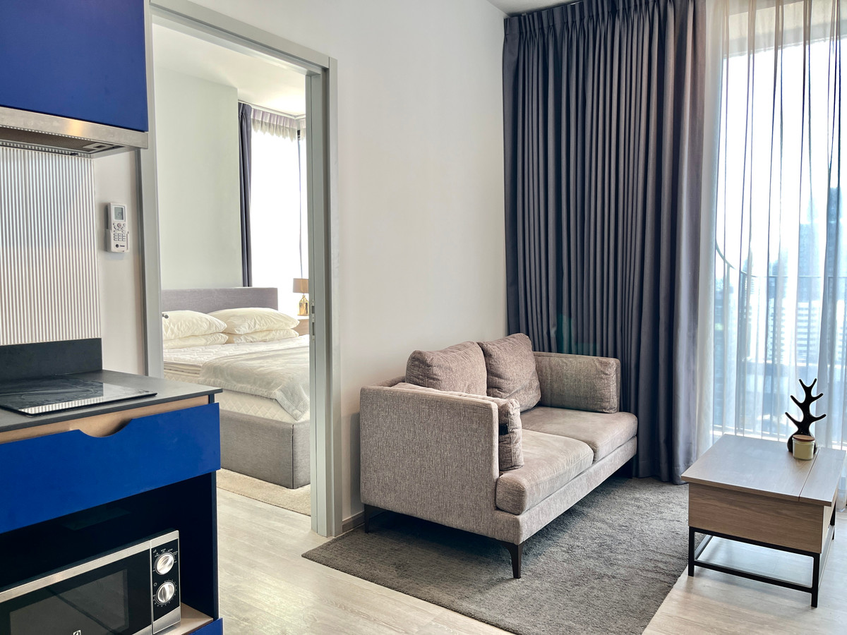 For RentCondoSukhumvit, Asoke, Thonglor : For rent, corner room, beautiful view, XT Ekkamai.