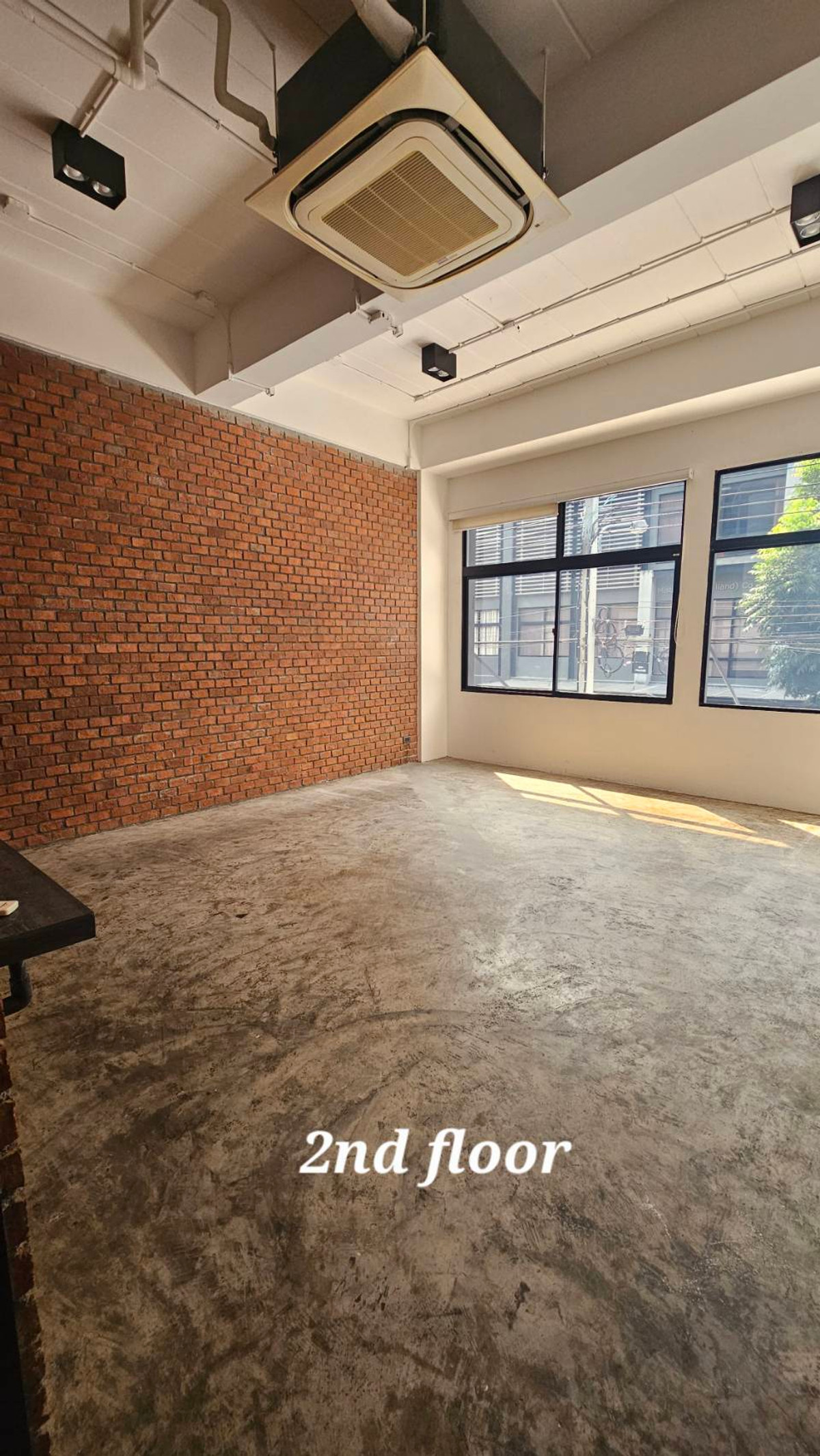 ให้เช่าโฮมออฟฟิศรามคำแหง หัวหมาก : ให้เช่า Home Office 4 ชั้น Standalone Town in Town เหม่งจ๋าย  ใกล้พระราม9 ลาดพร้าว เอกมัย