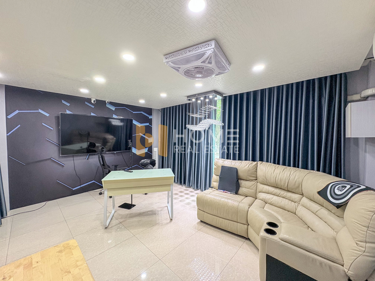 ขายโฮมออฟฟิศเกษตรศาสตร์ รัชโยธิน : ใกล้ BTS เสนานิคม เพียง 800 ม. 🔥 โฮมออฟฟิศ ตึกแถว เสนานิคม 1 ซอย 24 / 4 ชั้น (ขาย), Home Office Senanikom 1 Soi 24 / 4 Storey (FOR SALE) TPM092