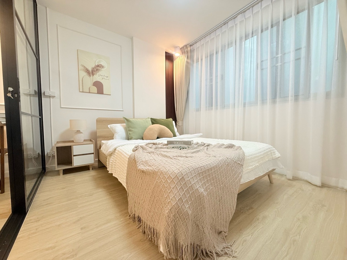 ขายคอนโดลาดกระบัง สุวรรณภูมิ : ขายถูก Dcondo Onnut Suvarnabhumi
(ดีคอนโด อ่อนนุช - สุวรรณภูมิ)
ขนาด 29.82 ตร.ม. ชั้นที่ 8
1 ห้องนอน 1 ห้องน้ำ 💠วิวสระ ราคา 1,690,000 บาท 🔔รีบจองเลย