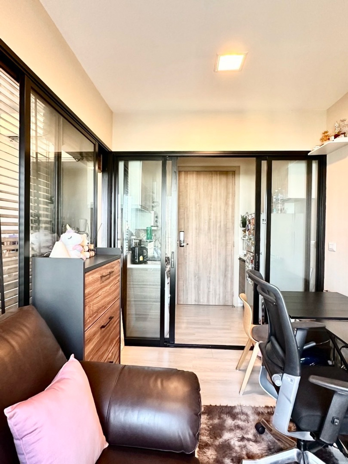 ขายคอนโดพระราม 9 เพชรบุรีตัดใหม่ RCA : Condolette midst Rama9⭐️ ขายด่วน🔥ขนาด29sq.m วิวโล่งระเบียงตะวันออก 084-9792464ตั้ม