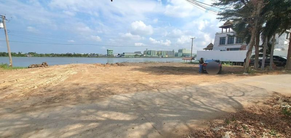 For RentLandChaengwatana, Muangthong : Land for rent next to the Chao Phraya River, 229.2 square wah, Bang Phut Subdistrict, Pak Kret District, Nonthaburi.