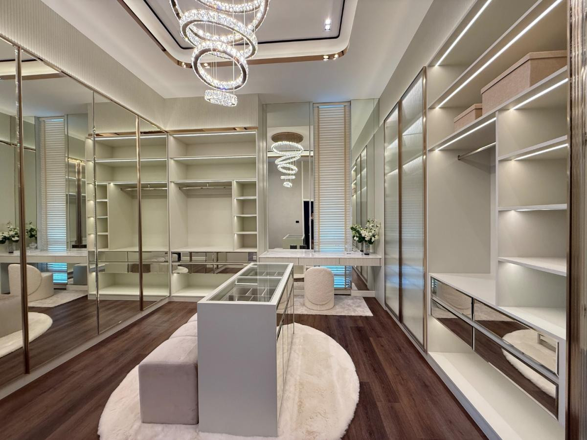 For SaleHouseBangna, Bearing, Lasalle : Rare Item! XL Home 441 sq.m. 📞 092-690-5445 Bangkok Boulevard Bangna Km.5 | 8 Parking | 44 MB ✨ Best Location | North Facing | Next to Clubhouse