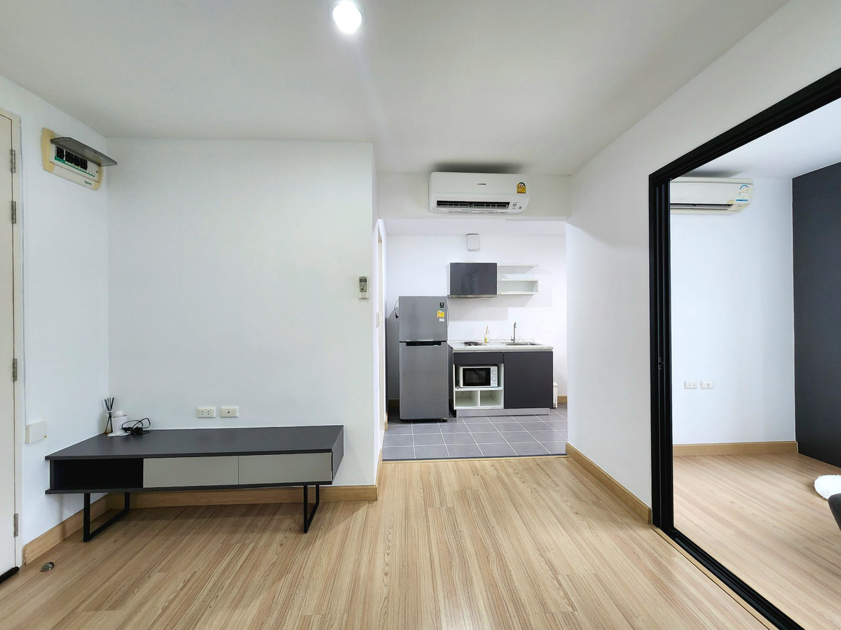 For RentCondoBangna, Bearing, Lasalle : **Room available. **Newly renovated room More attractive to live in. Kitchen zone, change the counter and electric stove. For rent, The Niche Mono Bangna, ready to live in!!