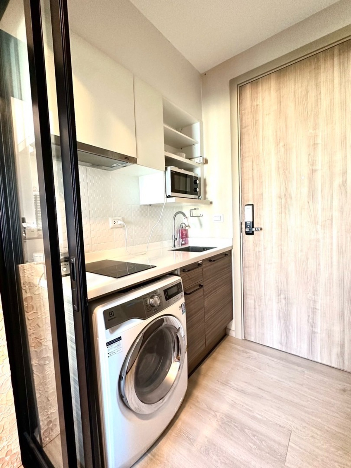 ขายคอนโดพระราม 9 เพชรบุรีตัดใหม่ RCA : Condolette midst Rama9⭐️ ขายด่วน🔥ขนาด29sq.m วิวโล่งระเบียงตะวันออก 084-9792464ตั้ม