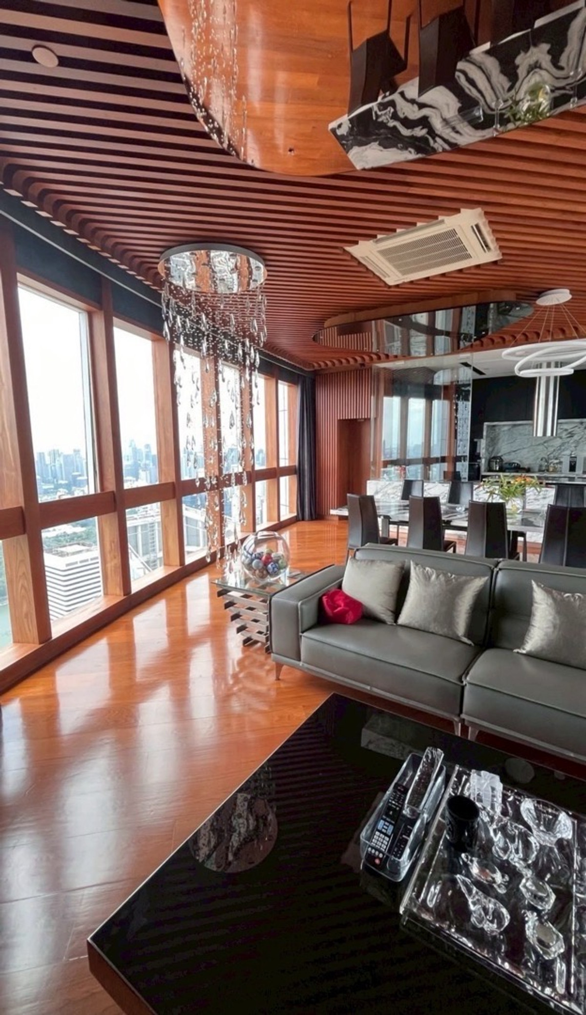 For SaleCondoSukhumvit, Asoke, Thonglor : For Sale Penthouse ▲ Millennium Residence - Sukhumvit ▲ 3 Bedrooms 2 Bathrooms | 320 sq.m. | Floor 50+