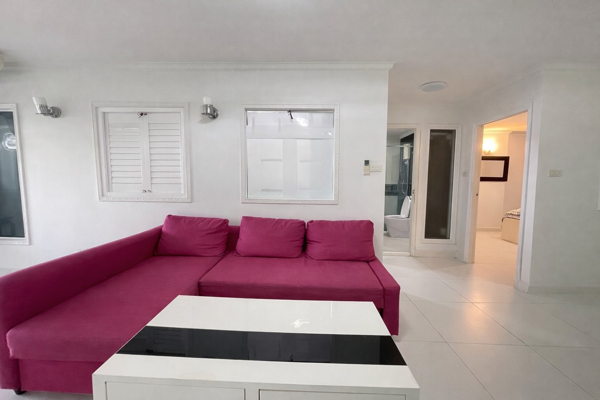 ให้เช่าคอนโดพระราม 9 เพชรบุรีตัดใหม่ RCA :  ด่วน! ให้เช่า  เพชรเก้า ทาวเวอร์  ห้องใหญ่ รีโนเวทใหม่ ราคาเดียวได้พื้นที่คุ้มสุดในย่านนี้ 