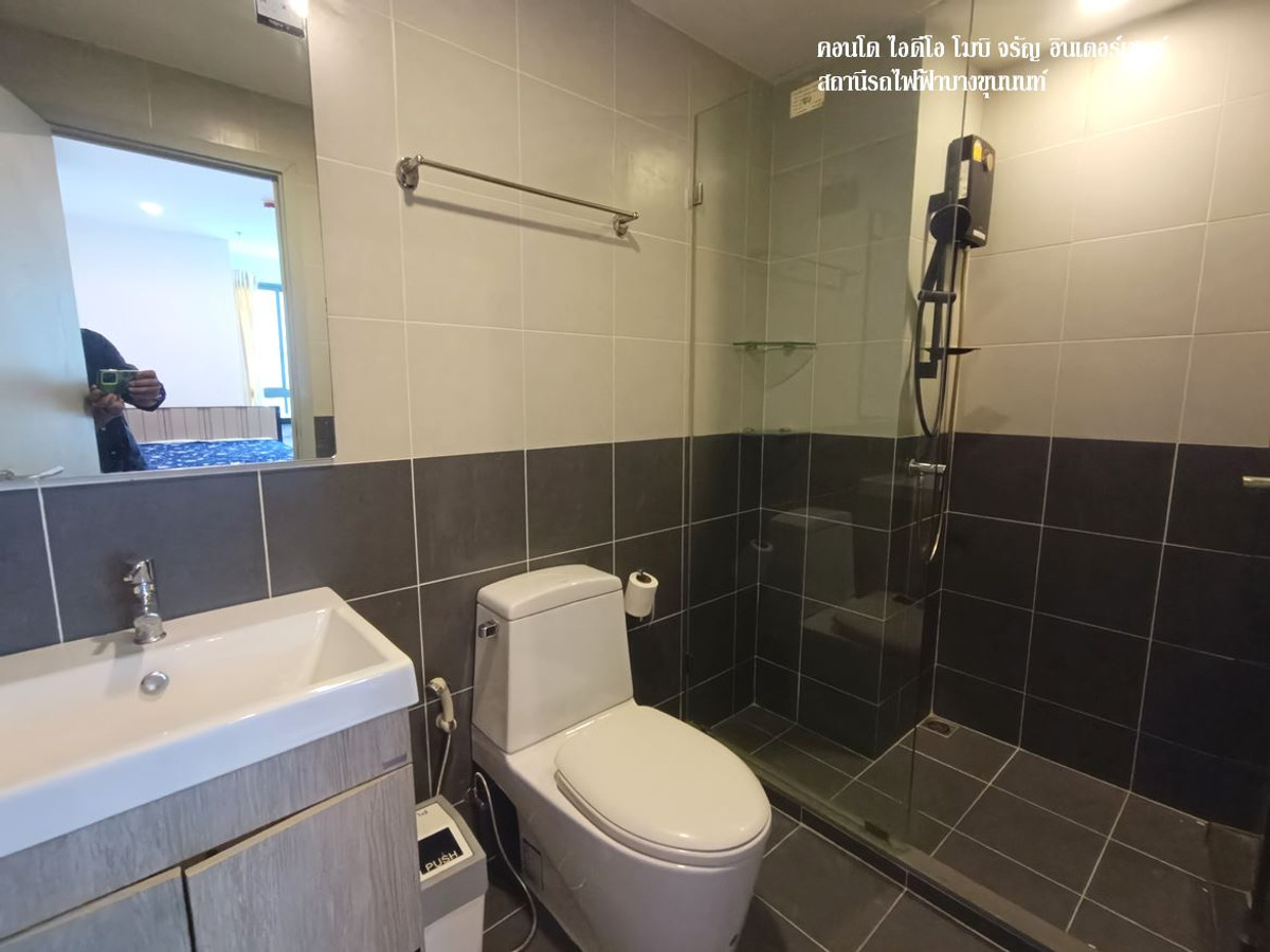 ขายคอนโดปิ่นเกล้า จรัญสนิทวงศ์ : ✅✅ขายคอนโดไอดีโอ โมบิ จรัญ-อินเตอร์เชนจ์​ วิวสระว่ายน้ำ สภาพดีมาก เจ้าของดูแลอย่างดี  สถานีรถไฟฟ้าบางขุนนนท์