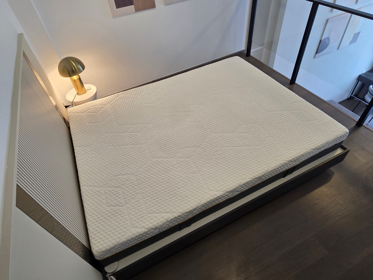 For RentCondoSiam Paragon ,Chulalongkorn,Samyan : Park Origin Chula Samyan【𝐑𝐄𝐍𝐓】🔥Soft luxury in white, gray, and gold. Shiny materials and hidden lighting create a more sophisticated mood in the room.🔥 Contact Line ID: @hacondo