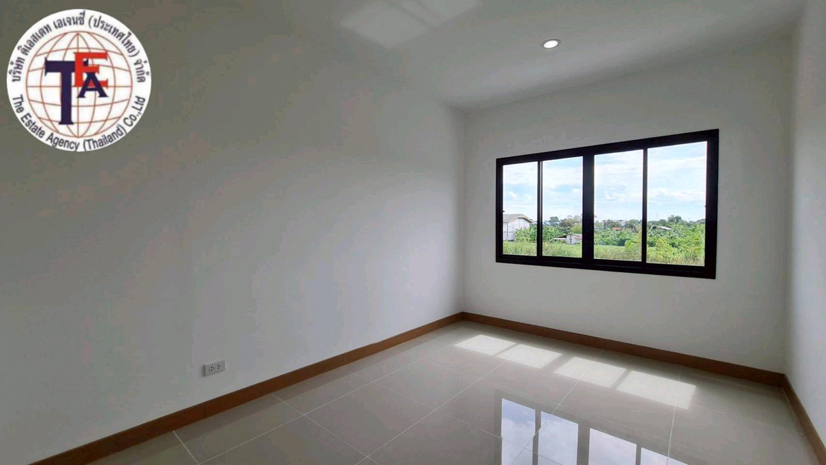 ขายทาวน์โฮมมีนบุรี-ร่มเกล้า : ขายทาวน์เฮ้าส์ 2 ชั้น หมู่บ้านเมดิโอ้ หน้าบ้านติดสวนหย่อมหมู่บ้าน นิมิตรใหม่ 13 15 รามอินทรา คลองสามวา แฟชั่นไอส์แลนด ์ซาฟารีเวิลด ์ตลาดมีนบุรี โรงพยาบาลสินแพทย์โรงพยาบาลนพรัตน์ สนามบินสุวรรณภูมิ สวนสยาม รถไฟฟ้าสายสีส้ม สุวินทวงศ์ หทัยราษฎร์