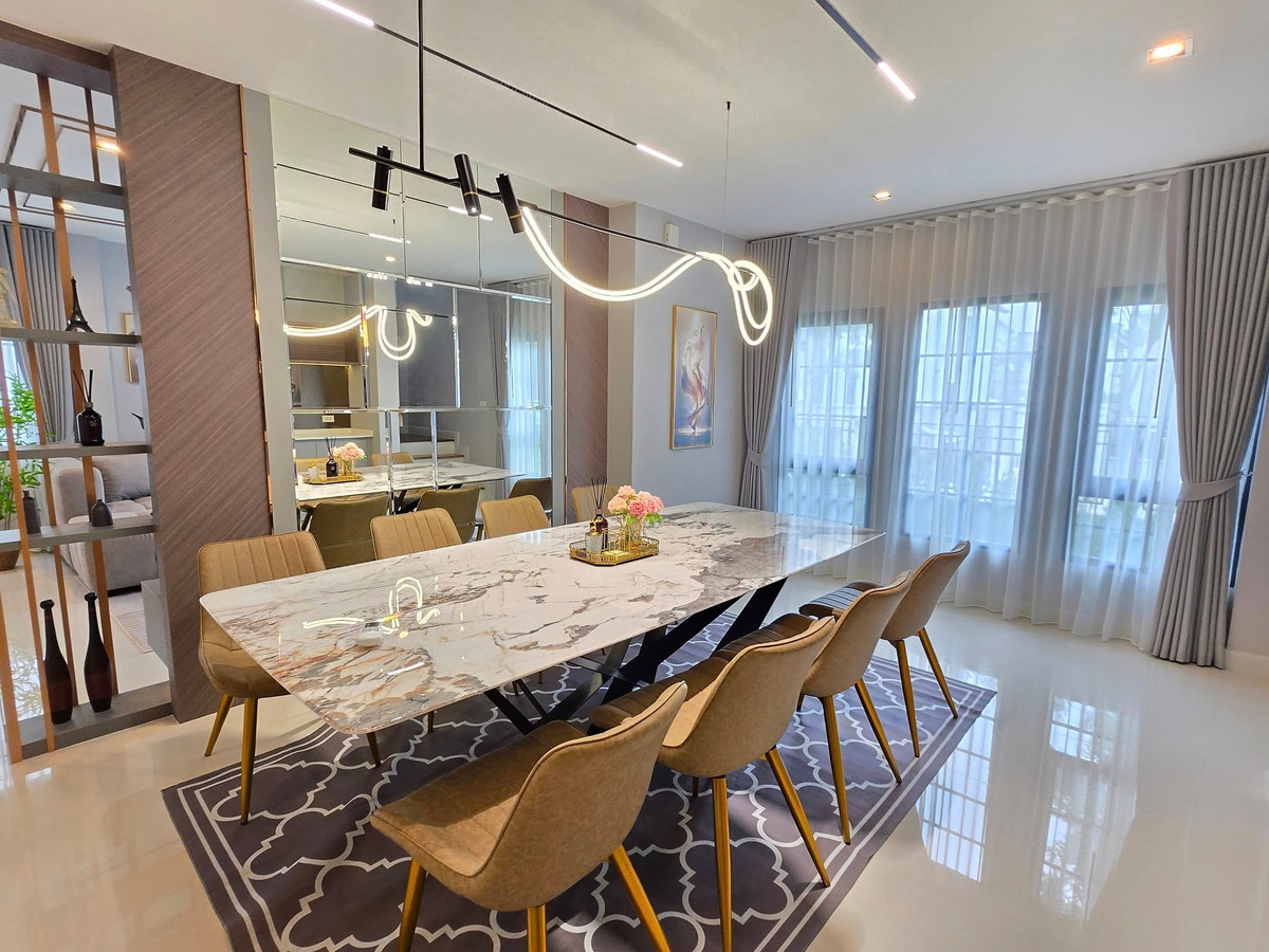 ให้เช่าบ้านบางนา แบริ่ง ลาซาล : ให้เช่า บ้านเดี่ยว Centro Bangna บ้านใหม่ ตกแต่งครบ พร้อมเข้าอยู่ ทำเลดีที่สุดบางนา (Rt-01)