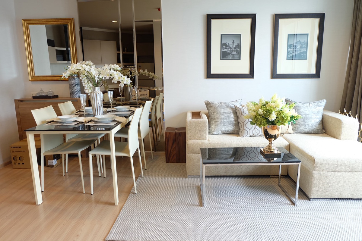 ให้เช่าคอนโดสาทร นราธิวาส : ให้เช่า 🔥 Rhythm Sathorn 🔥 เฟอร์นิเจอร์ และ เครื่องใช้ไฟฟ้าครบ ใกล้ โรงพยาบาลเซนต์หลุยส์