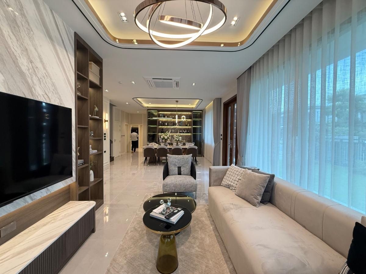 For SaleHouseBangna, Bearing, Lasalle : Rare Item! XL Home 441 sq.m. 📞 092-690-5445 Bangkok Boulevard Bangna Km.5 | 8 Parking | 44 MB ✨ Best Location | North Facing | Next to Clubhouse