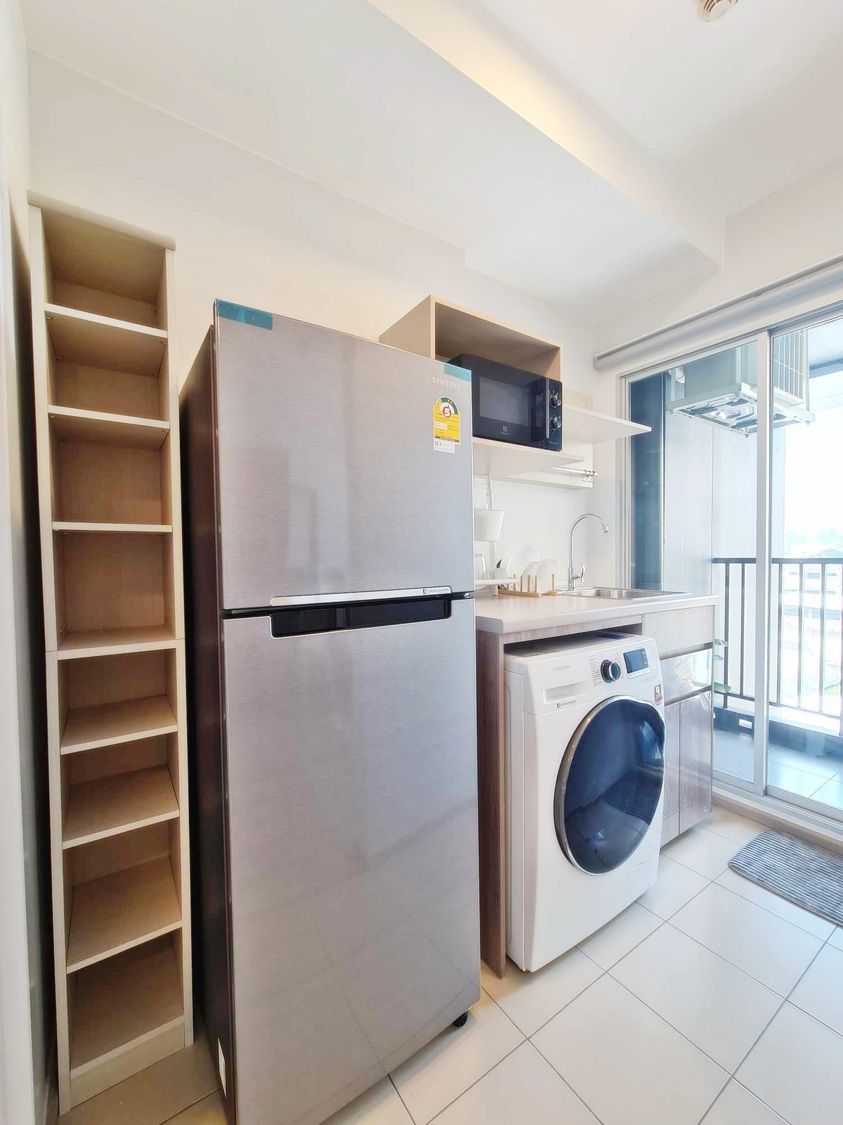 ขายคอนโดอ่อนนุช อุดมสุข : ขาย Plum condo Sukhumvit 62 ( พลัมคอนโด สุขุมวิท 62 ) แต่งสวย เฟอร์ครบ