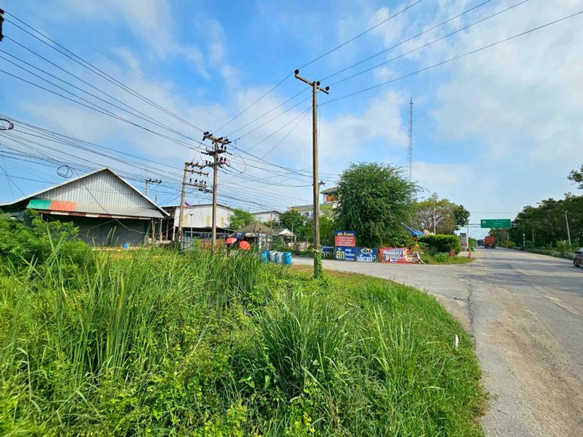 ขายโรงงานปทุมธานี รังสิต ธรรมศาสตร์ : ขาย ที่ดิน ติดถนน บางบัวทอง - สุพรรณบุรี หน้ากว้างประมาณ 90 เมตร เนื้อที่  26 ไร่ พร้อมกิจการ โรงงานไม้สัก ขนาดใหญ่ มีใบอนุญาติ อ.ลาดหลุมแก้ว ปทุมธานี 