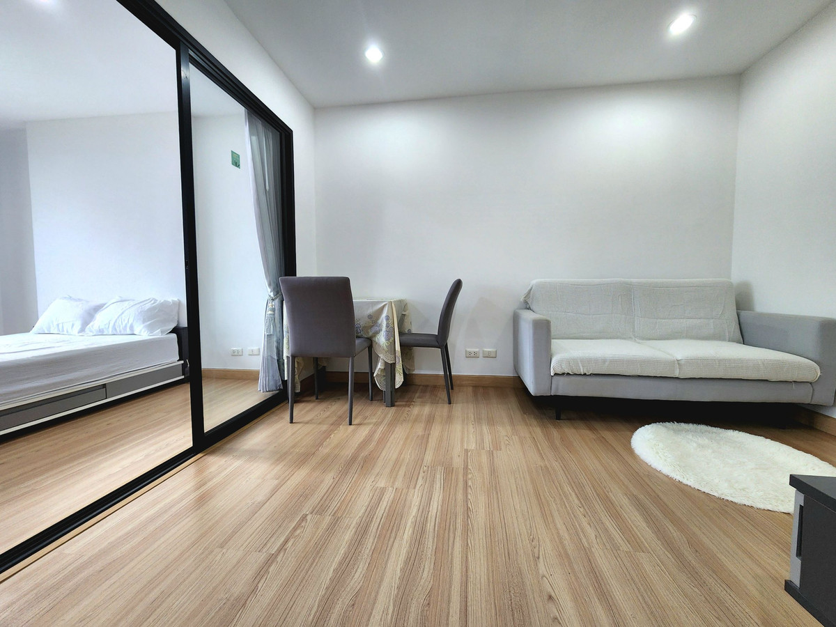 For RentCondoBangna, Bearing, Lasalle : **Room available. **Newly renovated room More attractive to live in. Kitchen zone, change the counter and electric stove. For rent, The Niche Mono Bangna, ready to live in!!