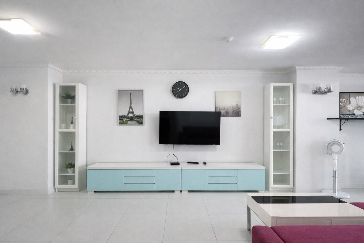 ให้เช่าคอนโดพระราม 9 เพชรบุรีตัดใหม่ RCA :  ด่วน! ให้เช่า  เพชรเก้า ทาวเวอร์  ห้องใหญ่ รีโนเวทใหม่ ราคาเดียวได้พื้นที่คุ้มสุดในย่านนี้ 