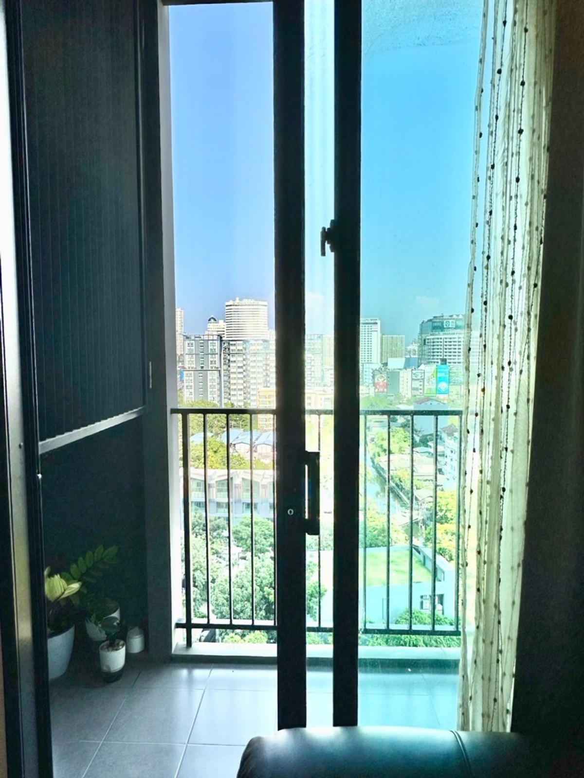 ขายคอนโดพระราม 9 เพชรบุรีตัดใหม่ RCA : Condolette midst Rama9⭐️ ขายด่วน🔥ขนาด29sq.m วิวโล่งระเบียงตะวันออก 084-9792464ตั้ม