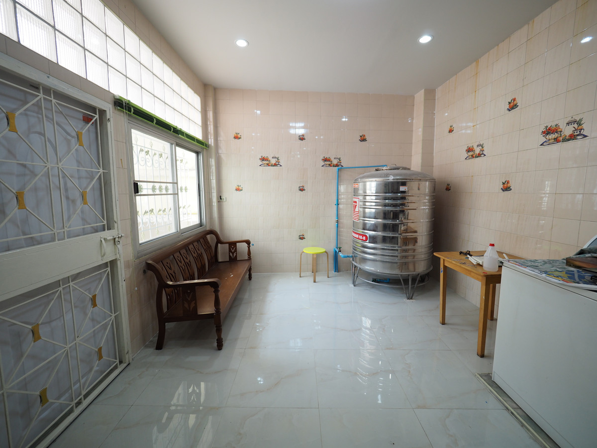 For RentTownhomeSathorn, Narathiwat : Newly Renovated, extra-large 4-storey corner townhouse in Sathon Dist.