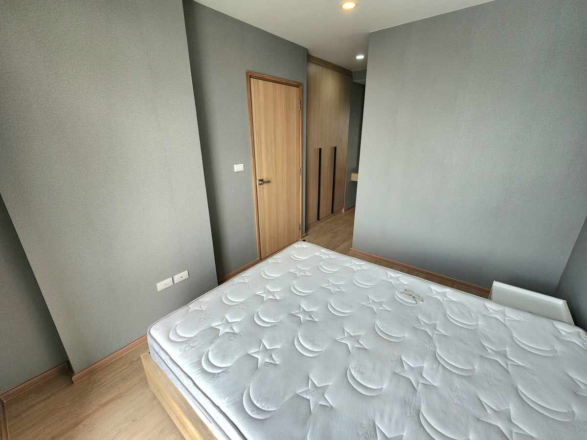 ให้เช่าคอนโดวงเวียนใหญ่ เจริญนคร : **ห้องว่างครับผม พร้อมอยู่แล้ว สไตล์มินิมอล วิวโล่งสวยมาก ทิศตะวันออกแดดเช้า** ให้เช่า The Most อิสรภาพ ห้องบนสุดส่วนตัวที่สุด ร้อนไม่มากSN517.4.184