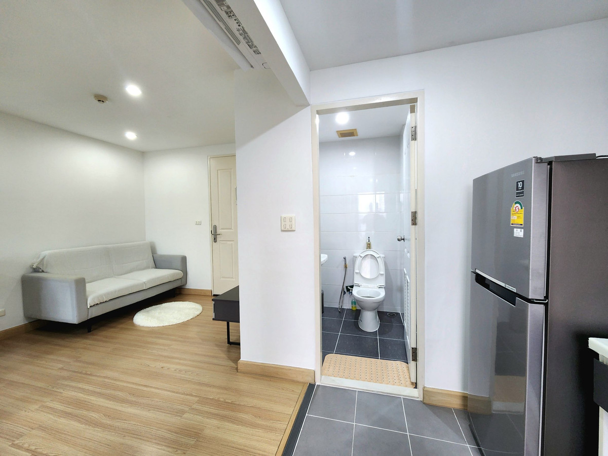 For RentCondoBangna, Bearing, Lasalle : **Room available. **Newly renovated room More attractive to live in. Kitchen zone, change the counter and electric stove. For rent, The Niche Mono Bangna, ready to live in!!