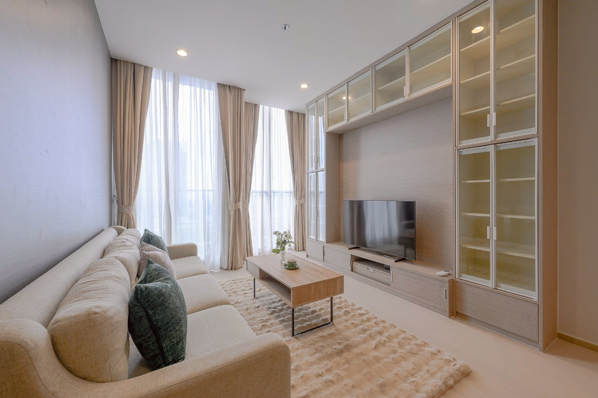 ขายคอนโดวิทยุ ชิดลม หลังสวน : for sale Noble ploenchit // 1b1b // 55.95 sq.m