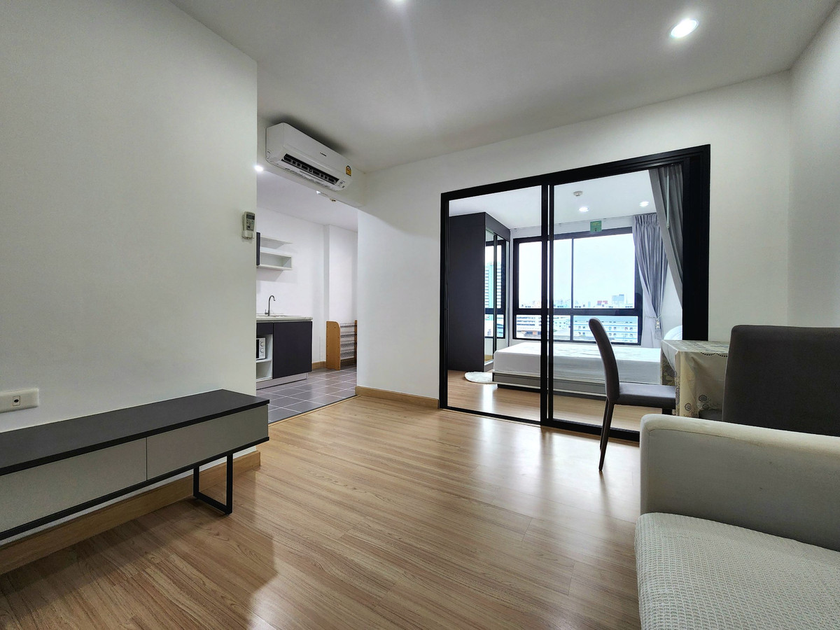 For RentCondoBangna, Bearing, Lasalle : **Room available. **Newly renovated room More attractive to live in. Kitchen zone, change the counter and electric stove. For rent, The Niche Mono Bangna, ready to live in!!