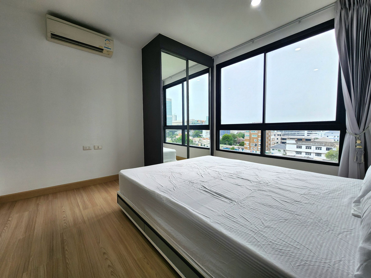 For RentCondoBangna, Bearing, Lasalle : **Room available. **Newly renovated room More attractive to live in. Kitchen zone, change the counter and electric stove. For rent, The Niche Mono Bangna, ready to live in!!