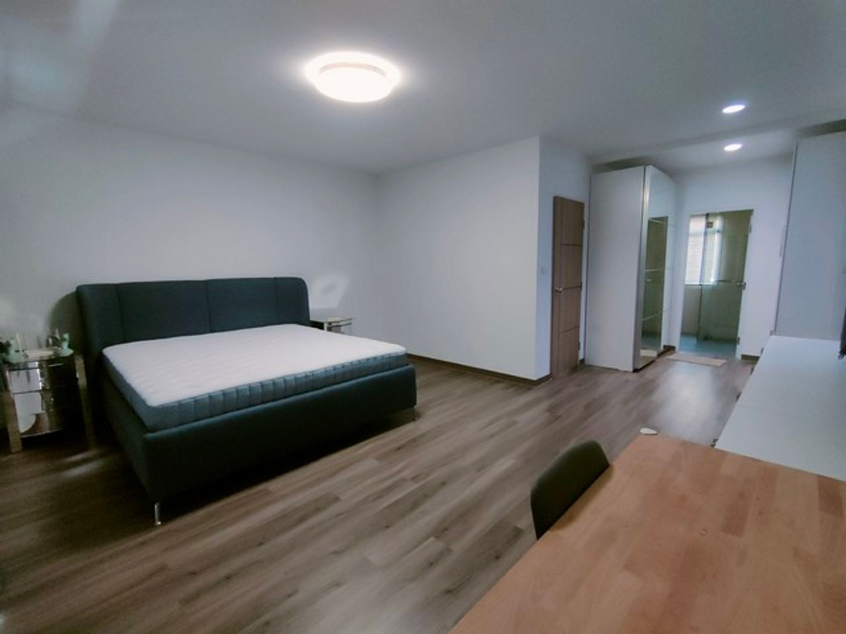 TownhomeRama 2, Bang Khun Thian : For sale and rent, 3-story townhome, Vista Park Rama 2, corner house, addition with furniture.