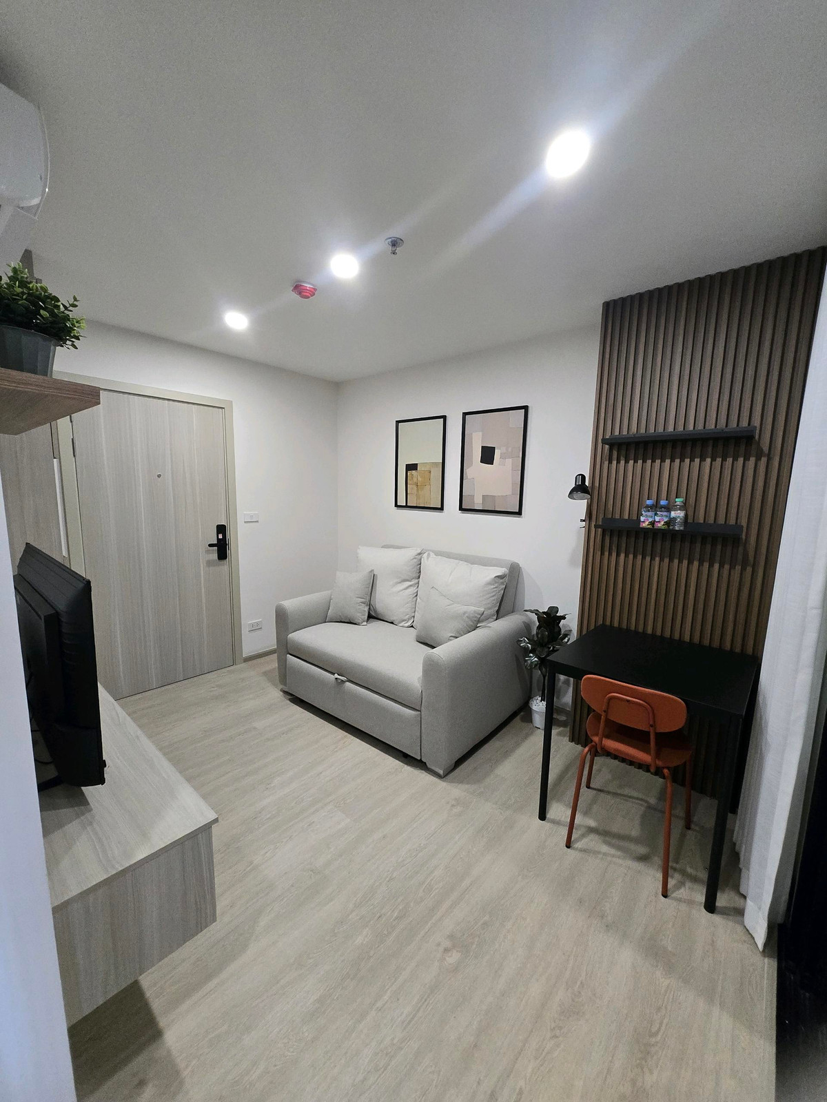 ให้เช่าคอนโดสมุทรปราการ สำโรง : ให้เช่า✨Origin Plug&Play E22 Station✨