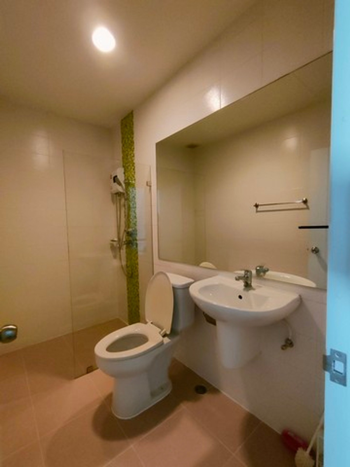 TownhomeRama 2, Bang Khun Thian : For sale and rent, 3-story townhome, Vista Park Rama 2, corner house, addition with furniture.