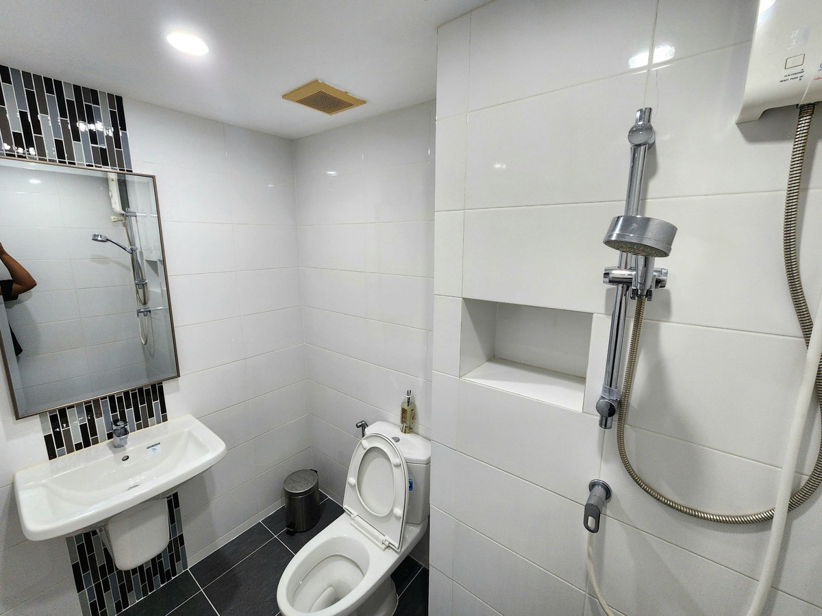 For RentCondoBangna, Bearing, Lasalle : **Room available. **Newly renovated room More attractive to live in. Kitchen zone, change the counter and electric stove. For rent, The Niche Mono Bangna, ready to live in!!