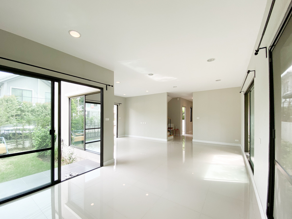 For SaleHousePhutthamonthon, Salaya : Detached House Pave Pinklao - Salaya / 5 Bedrooms (FOR SALE), Pave Pinklao - Salaya / Detached House 5 Bedrooms (FOR SALE) BALL076