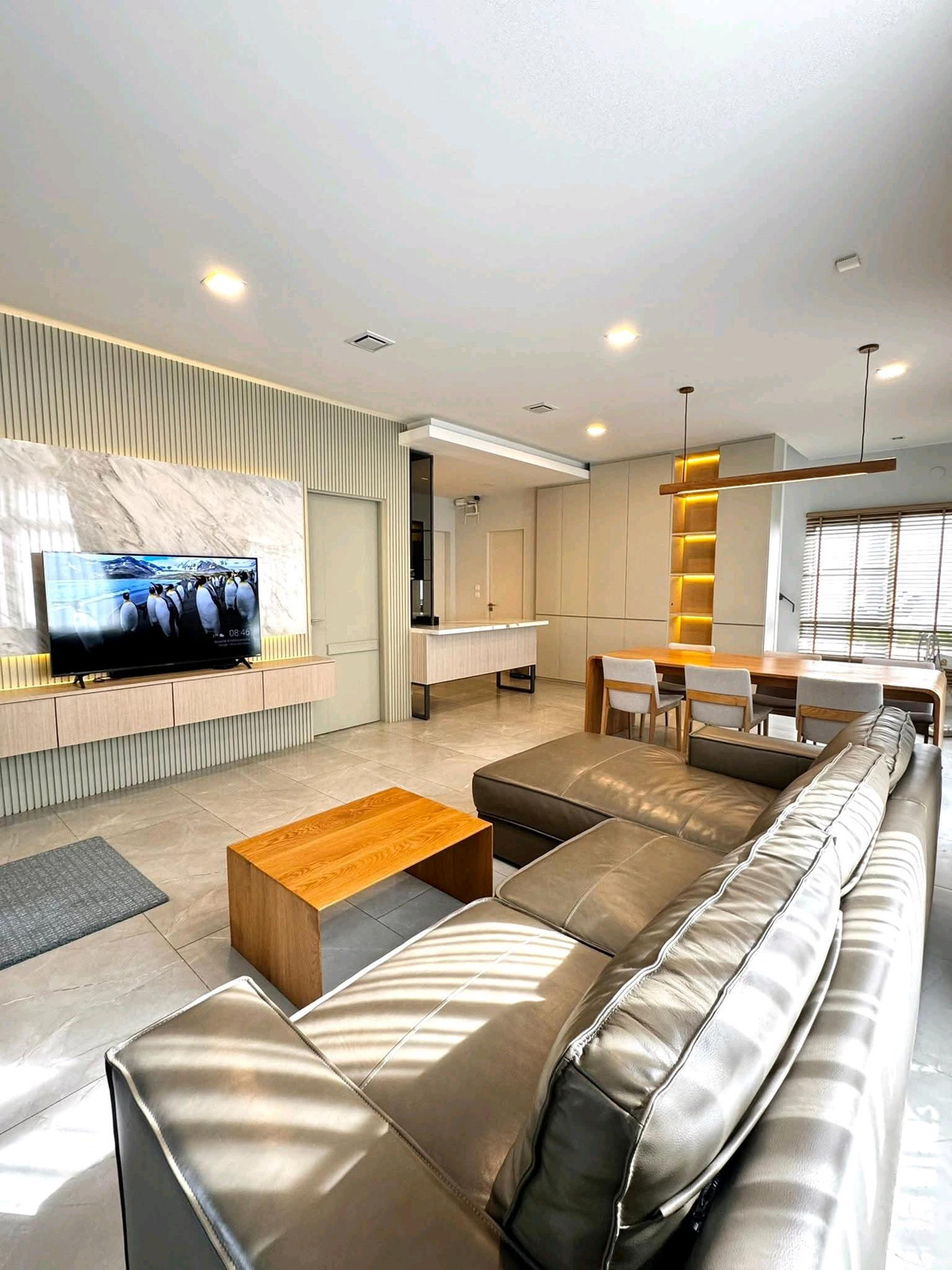 For RentHouseLadkrabang, Suwannaphum Airport : 👑 Mantana Bangna-Wongwaen (Ramkhamhaeng 2) 